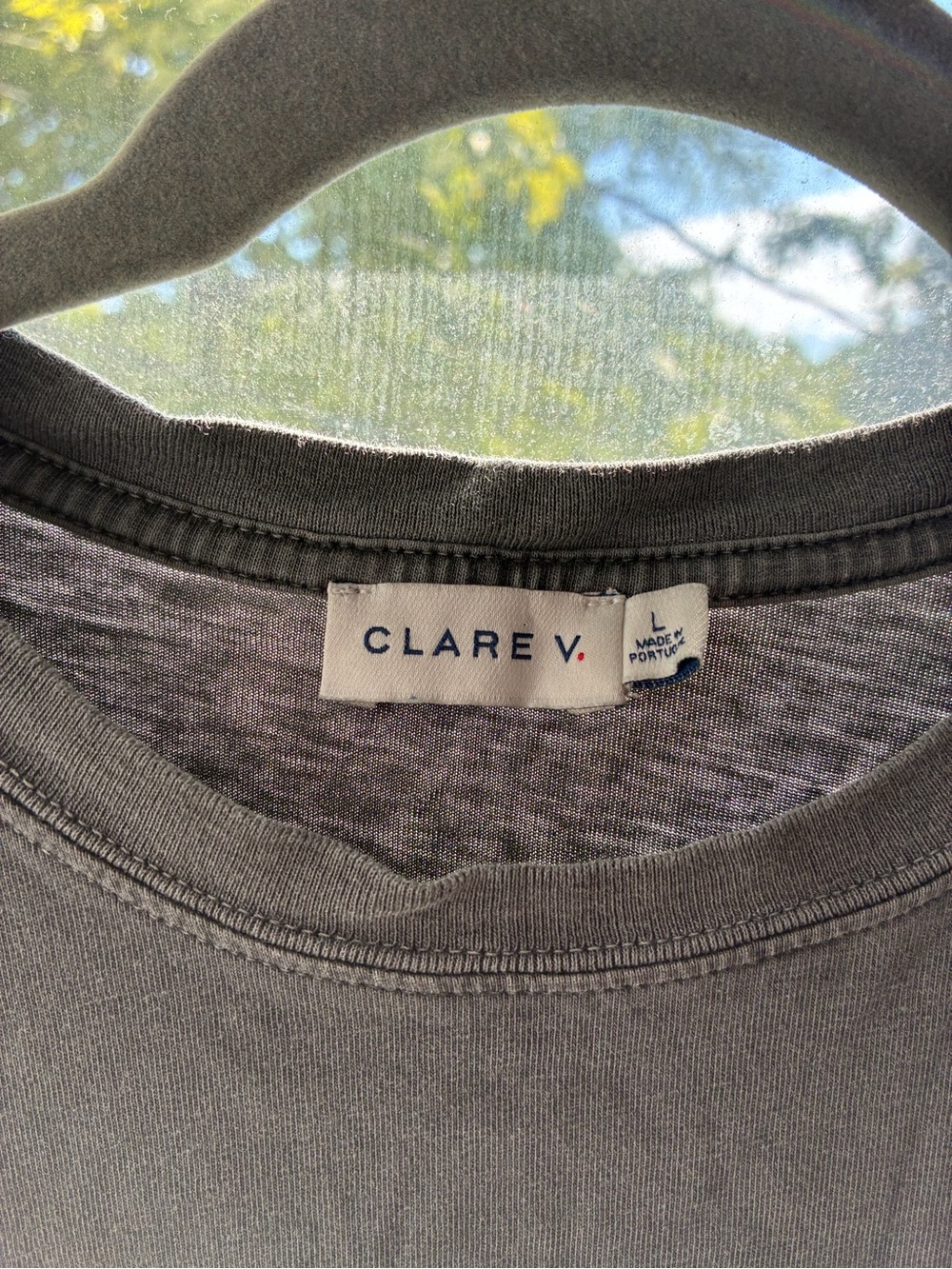 Clare V Black Tee with Cream 'oui' Graphic - Picture 2 of 3